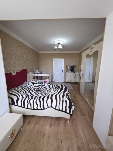 Satılır 4 otaqlı köhnə tikili 120 m², Bakıxanov q., photo 12 from 26