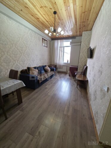 Satılır 2 otaqlı köhnə tikili 52 m², Bakıxanov q., photo 1 from 20