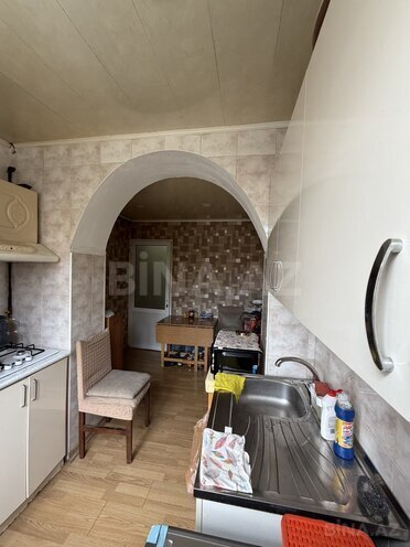 Продаётся 2-комн. вторичка 42 м², м. Кара Караев, photo 6 from 23
