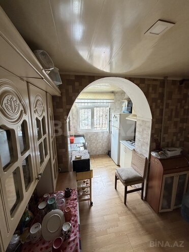 Продаётся 2-комн. вторичка 42 м², м. Кара Караев, photo 7 from 23