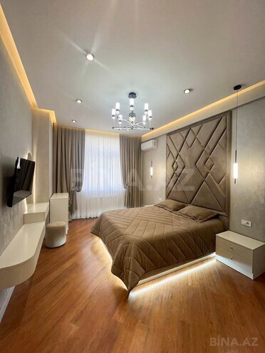 Продаётся 4-комн. новостройка 150 м², м. 8 ноября, photo 1 from 31