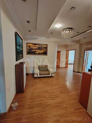 Продаётся 3-комн. новостройка 175 м², м. Элмляр Академиясы, photo 12 from 21