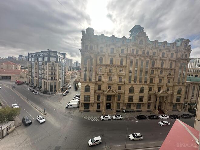 İcarəyə verilir 4 otaqlı yeni tikili 150 m², 8 Noyabr m., photo 14 from 29