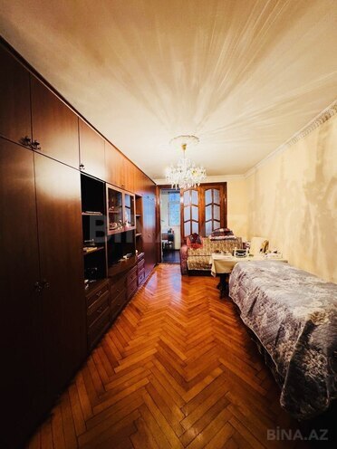 Satılır 2 otaqlı köhnə tikili 55 m², Yasamal r., photo 7 from 23