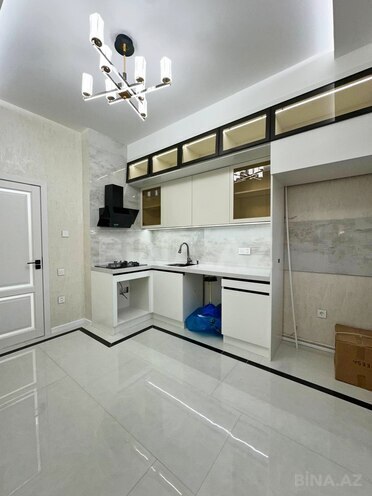 Продаётся 3-комн. новостройка 87 м², м. Нефтчиляр, photo 3 from 12