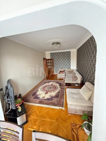 Satılır 3 otaqlı köhnə tikili 90 m², Azadlıq Prospekti m., photo 3 from 14