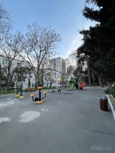 Satılır 3 otaqlı köhnə tikili 85 m², 28 May m., photo 18 from 19