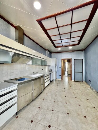 Satılır 3 otaqlı yeni tikili 150 m², Sahil m., photo 9 from 16