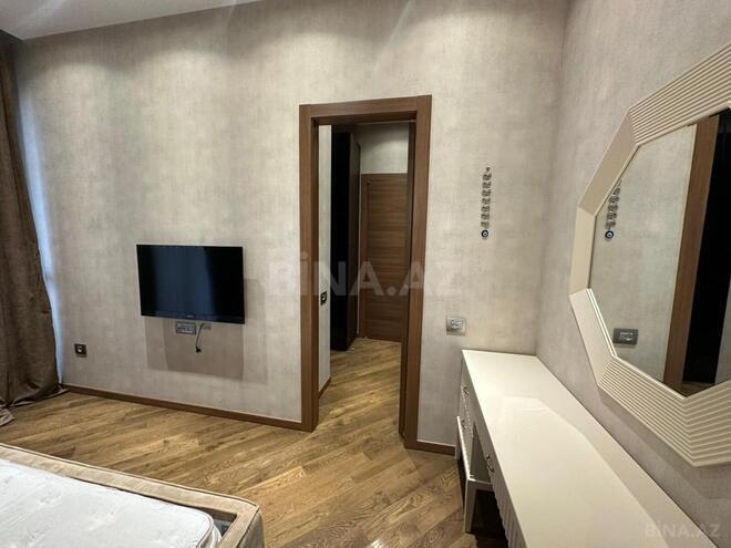 İcarəyə verilir 4 otaqlı yeni tikili 190 m², 28 May m., photo 17 from 30