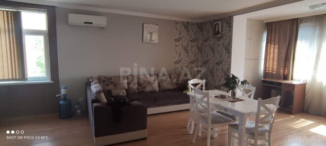İcarəyə verilir 2 otaqlı köhnə tikili 67 m², Neftçilər m., photo 3 from 14