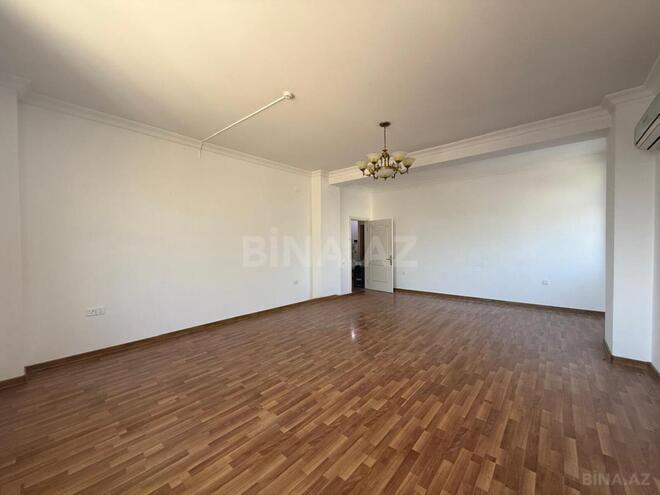 Satılır 3 otaqlı yeni tikili 159 m², 8-ci mikrorayon q., photo 4 from 14