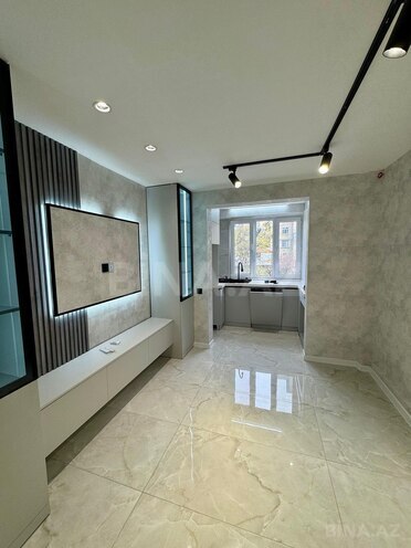Продаётся 4-комн. вторичка 80 м², Хатаинский р., photo 3 from 16