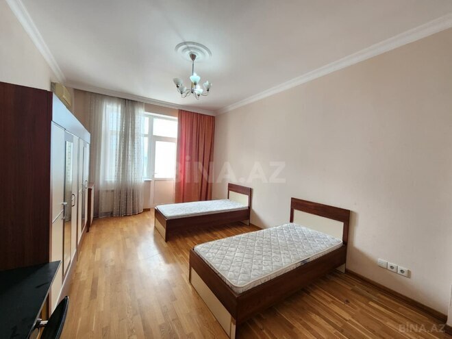 Продаётся 4-комн. новостройка 186 м², м. Элмляр Академиясы, photo 10 from 20