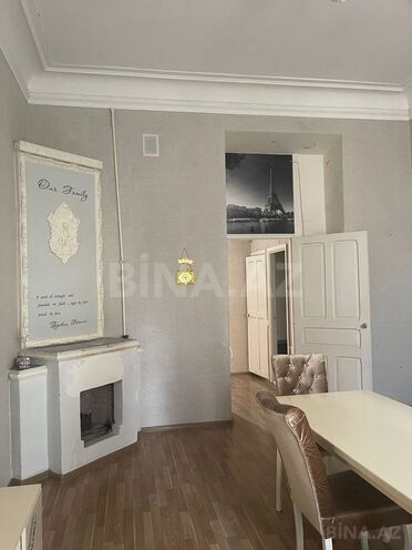 İcarəyə verilir 2 otaqlı köhnə tikili 75 m², Səbail r., photo 3 from 11