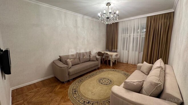Сдаётся 2-комн. вторичка 75 м², м. Гянджлик, photo 1 from 15