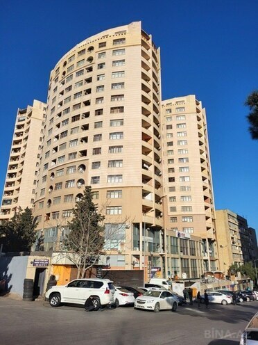 Продаётся  объект 77 м², м. Иншаатчылар, photo 3 from 12