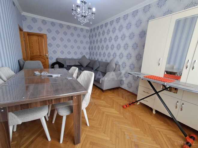 İcarəyə verilir 3 otaqlı köhnə tikili 70 m², Qara Qarayev m., photo 3 from 13