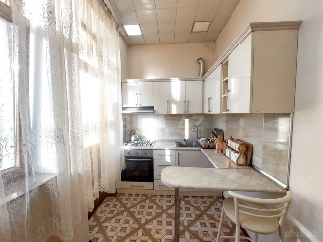 Сдаётся 2-комн. вторичка 60 м², Насиминский  р., photo 12 from 16
