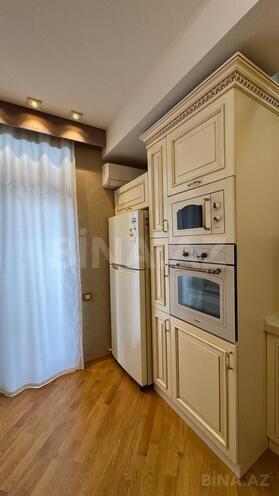 Продаётся 3-комн. новостройка 128 м², м. Элмляр Академиясы, photo 16 from 29