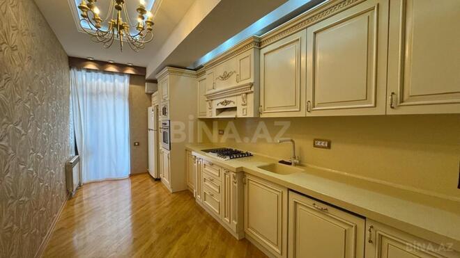 Продаётся 3-комн. новостройка 128 м², м. Элмляр Академиясы, photo 13 from 29