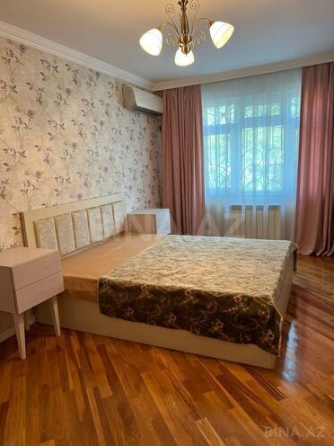 Satılır 3 otaqlı köhnə tikili 70 m², Neftçilər m., photo 3 from 16
