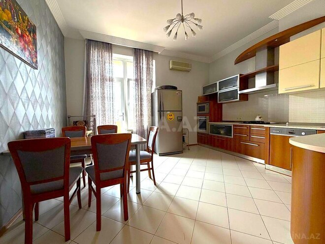 Satılır 4 otaqlı yeni tikili 175 m², Nizami m., photo 13 from 20