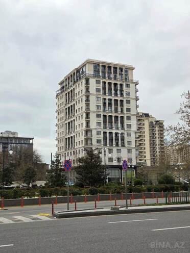 Satılır 3 otaqlı yeni tikili 189 m², Nizami m., photo 1 from 20