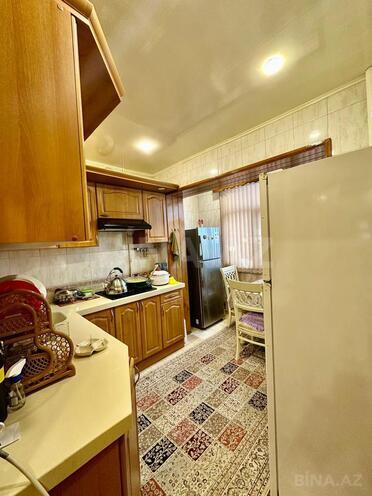 Satılır 5 otaqlı köhnə tikili 130 m², Qara Qarayev m., photo 10 from 18