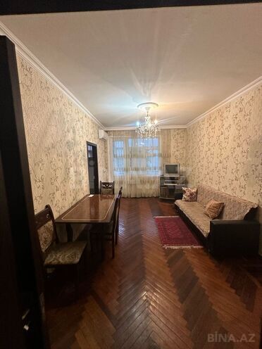 Satılır 2 otaqlı köhnə tikili 50 m², Memar Əcəmi m., photo 1 from 8