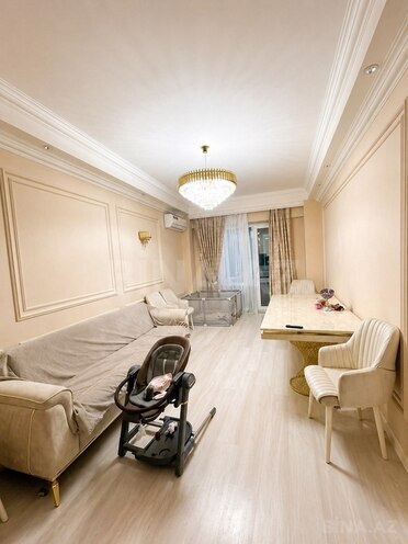 Satılır 2 otaqlı yeni tikili 70 m², Avtovağzal m., photo 1 from 7