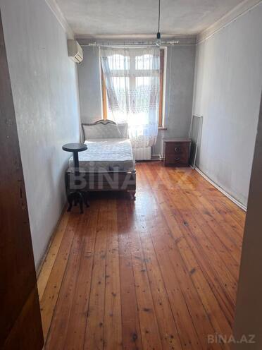 Сдаётся 3-комн. вторичка 60 м², м. Нефтчиляр, photo 4 from 11