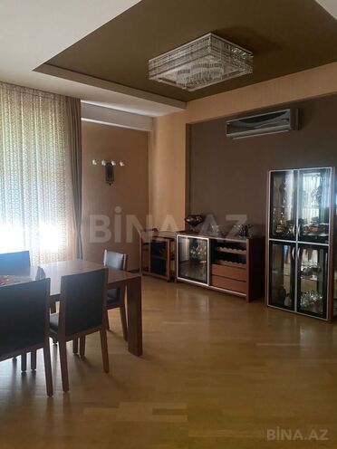 İcarəyə verilir 6 otaqlı ofis 250 m², 28 May m., photo 6 from 24