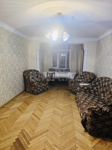 İcarəyə verilir 3 otaqlı köhnə tikili 83 m², Nizami m., photo 3 from 16
