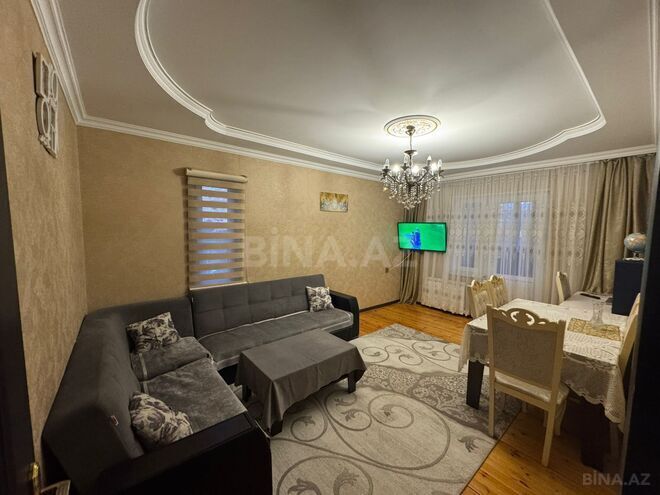 Продаётся 2-комн. вторичка 68 м², пос. Ени Гюнешли, photo 1 from 14