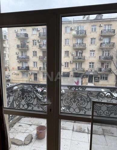 Продаётся 2-комн. вторичка 66 м², м. Шах Исмаил Хатаи, photo 1 from 27