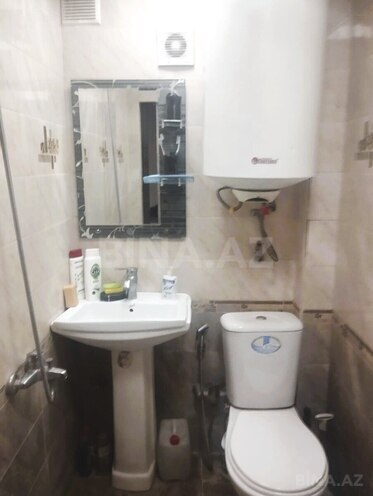 Продаётся 3-комн. вторичка 75 м², м. Иншаатчылар, photo 7 from 8