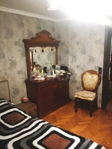 Продаётся 3-комн. вторичка 75 м², м. Иншаатчылар, photo 3 from 8