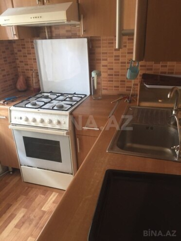 Продаётся 3-комн. вторичка 70 м², м. Иншаатчылар, photo 13 from 17