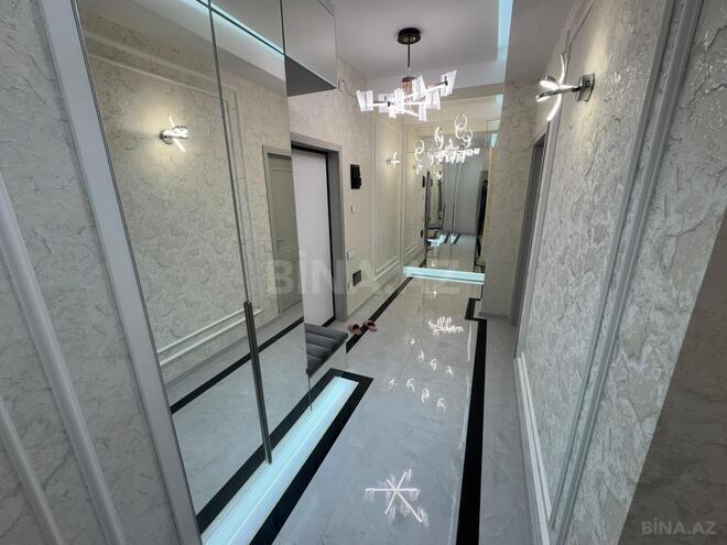 Продается 2-комн. новостройка 86 м², м. Кара Караев, photo 1 from 12
