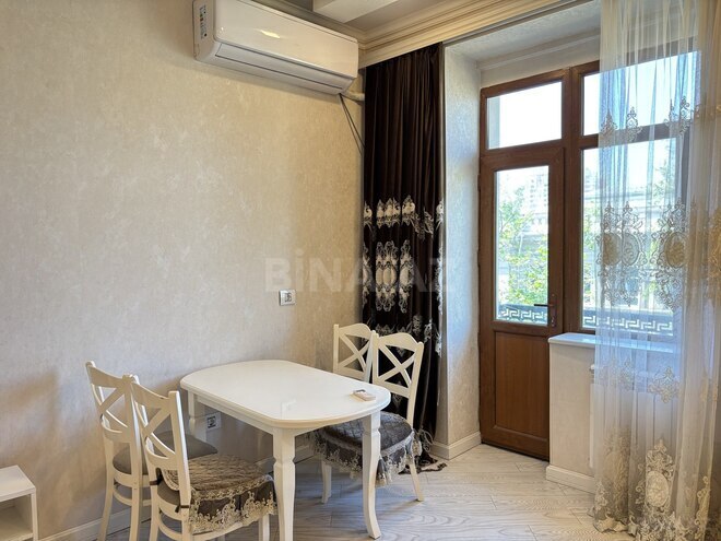 İcarəyə verilir 2 otaqlı köhnə tikili 70 m², Sahil m., photo 5 from 22