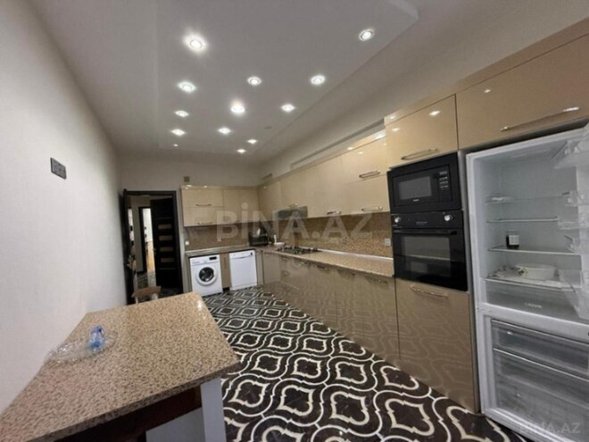 Продаётся 3-комн. новостройка 136 м², пос. Бадамдар, photo 19 from 29