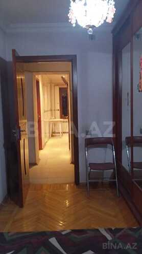 Satılır 3 otaqlı köhnə tikili 70 m², Nizami m., photo 3 from 11