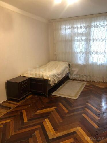 Сдаётся 2-комн. вторичка 45 м², м. Иншаатчылар, photo 6 from 11