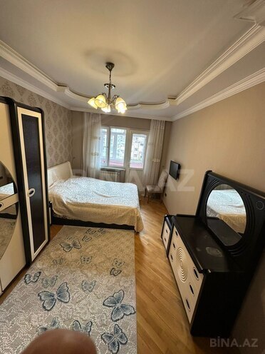 Сдаётся 3-комн. вторичка 80 м², м. Нариман Нариманов, photo 1 from 14