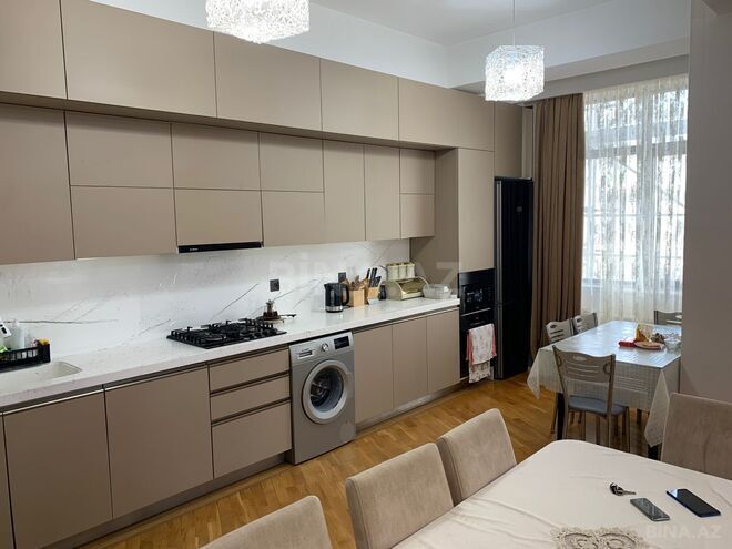 Продаётся 3-комн. новостройка 104.5 м², м. Элмляр Академиясы, photo 29 from 31