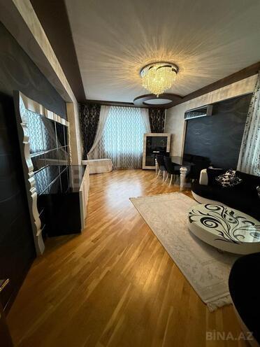 Satılır 3 otaqlı köhnə tikili 97 m², photo 1 from 22