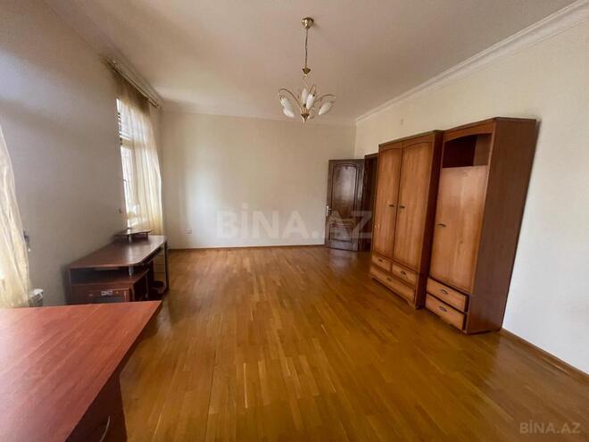 Сдаётся 5-комн. вторичка 200 м², м. Низами, photo 8 from 20