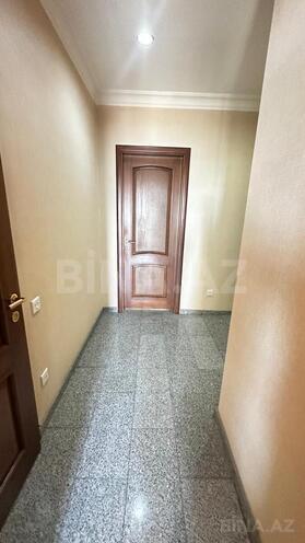 Satılır 8 otaqlı yeni tikili 400 m², Nizami m., photo 19 from 29