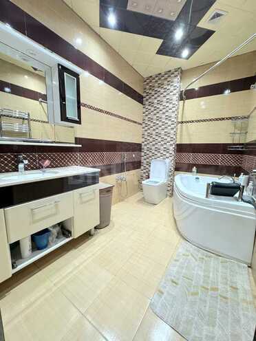 Продаётся 4-комн. новостройка 187 м², Хатаинский р., photo 5 from 18