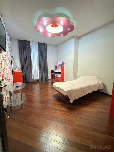 Продаётся 4-комн. новостройка 187 м², Хатаинский р., photo 8 from 18